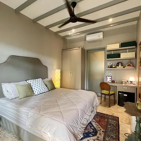 Private Room at 18 Bali Room & Studio